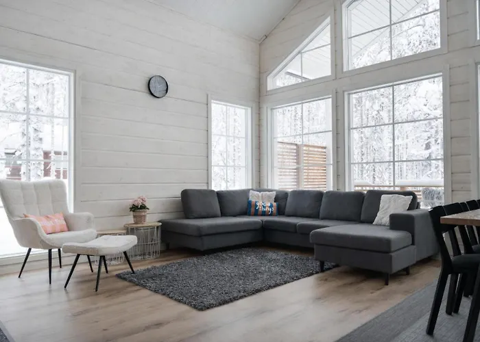 Taalontuuli Aurora & Forest Views Sleeps 10 * Kittilä
