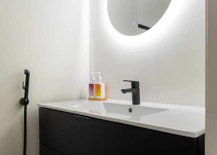 Taalontuuli Aurora & Forest Views Sleeps 10 Chalet Kittilä